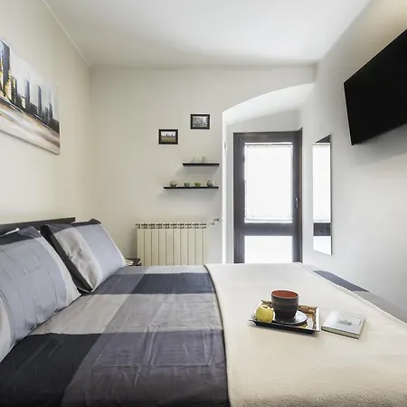 Piazza Duomo - Rentclass Lucilla Apartament *